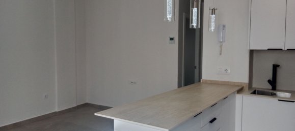 1 bedroom Apartment in Cadiz, Spain No. 142735 2