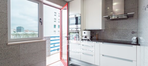 4 bedrooms Apartment in Lisbon, Portugal No. 129419 12