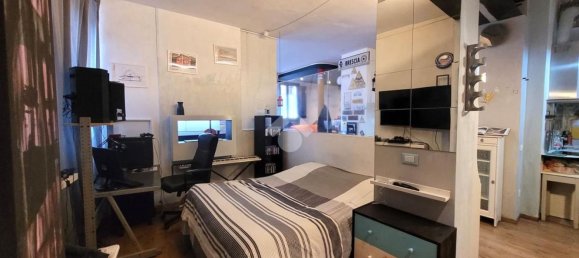 2 rooms Apartment in Brescia, Italy No. 79663 10