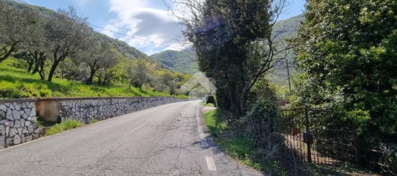 Вилла с 4 спальнями в Субьяко, Италия № 353007 17