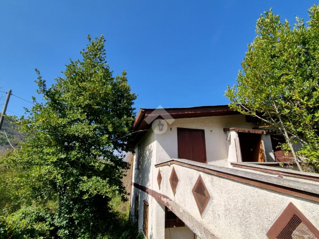 Вилла с 4 спальнями в Субьяко, Италия № 353007