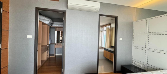3 bedrooms Condo in Bangkok, Thailand No. 21622 6