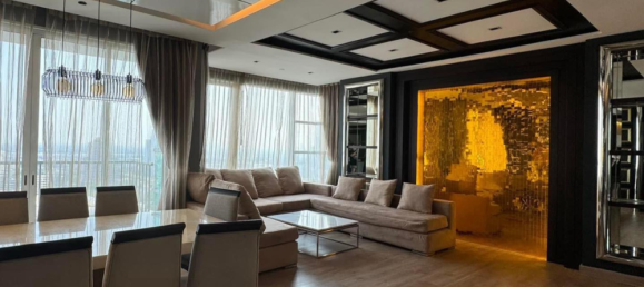 3 bedrooms Condo in Bangkok, Thailand No. 21622 4