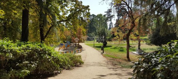 Apartamento de 2 dormitorios en Madrid, Spain No. 152673 27