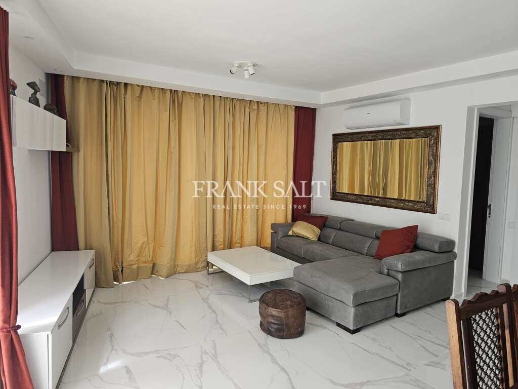 Apartamento de 3 dormitorios en Mellieha, Malta No. 10992