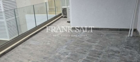 Apartamento de 3 dormitorios en Mellieha, Malta No. 10992 8