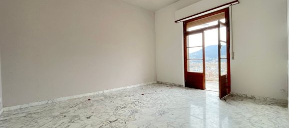 Casa de 4 habitaciónes en La Spezia, Italy No. 179602 6