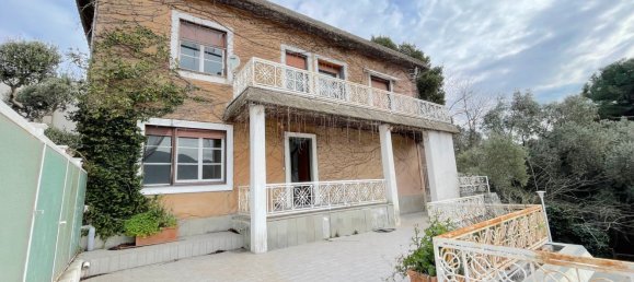 Casa de 4 habitaciónes en La Spezia, Italy No. 179602 14