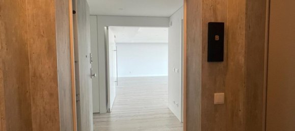 Apartamento com 3 quartos em condomínio em Oeiras, Portugal N.º 6801 2