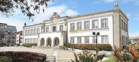 Gewerbliche Immobilie in Espinho, Portugal 90m², Nr. 35481 9