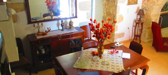 Коммерческая недвижимость с 2 спальнями в Ханья, Греция № 892 3