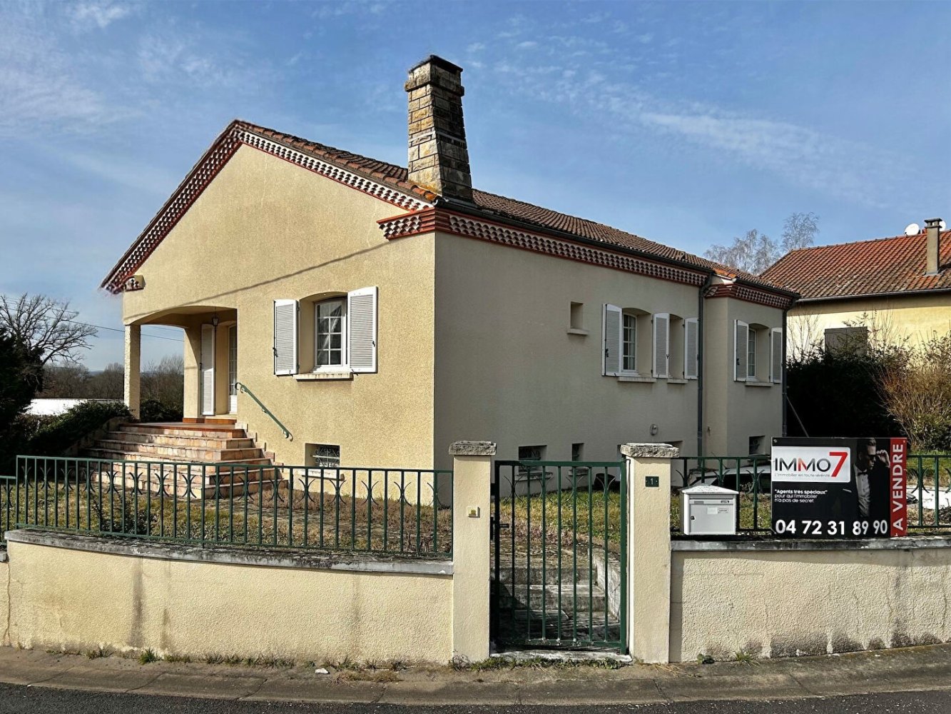 3 bedrooms House in Auzat-la-Combelle, France No. 202698