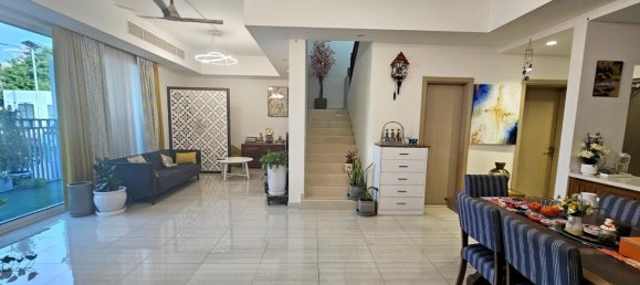 4 bedrooms Townhouse in Dubai Sports City, UAE No. 53702 17
