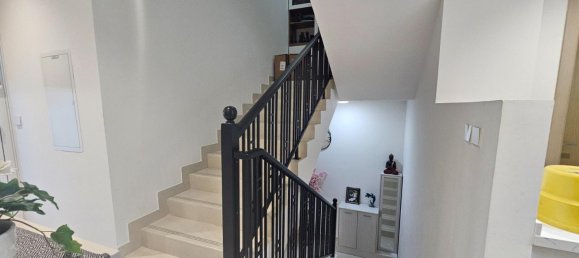 4 bedrooms Townhouse in Dubai Sports City, UAE No. 53702 12