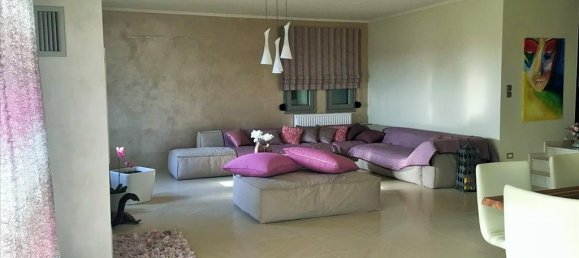 5 Schlafzimmer Gewerbliche Immobilien in Thermaic Gulf, Greece, Nr. 4698 20