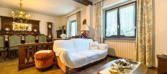 4 bedrooms Villa in Oleggio, Italy No. 377487 7