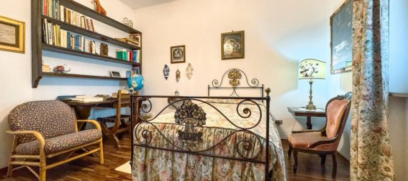 4 bedrooms Villa in Oleggio, Italy No. 377487 21