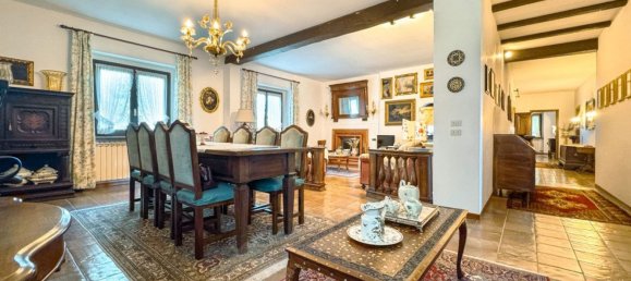 4 bedrooms Villa in Oleggio, Italy No. 377487 4