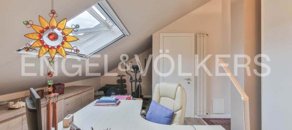 4 غرف نوم فيلا في Segrate, Italy رقم 136018 19