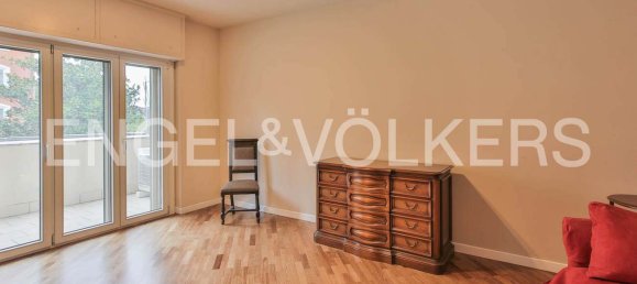 4 غرف نوم فيلا في Segrate, Italy رقم 136018 11