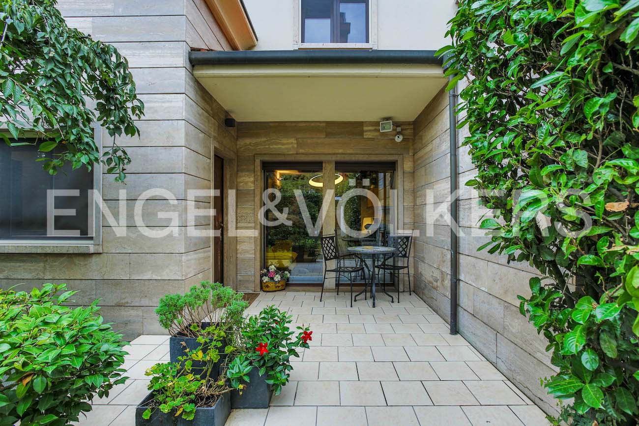 4 غرف نوم فيلا في Segrate, Italy رقم 136018