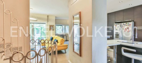 4 غرف نوم فيلا في Segrate, Italy رقم 136018 29