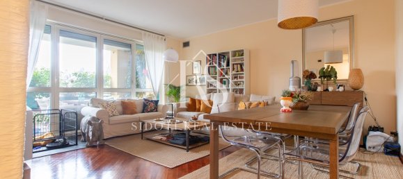 4-salle Appartement à Segrate, Italy No. 2568 2