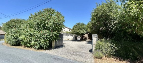 5 bedrooms House in Sauze-Vaussais, France No. 342329 13