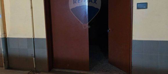 37m² Commercial property in Casoria, Italy No. 344344 4