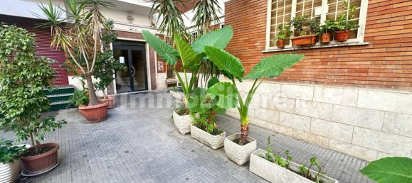 2 chambres Appartement à Rome, Italy No. 349066 2