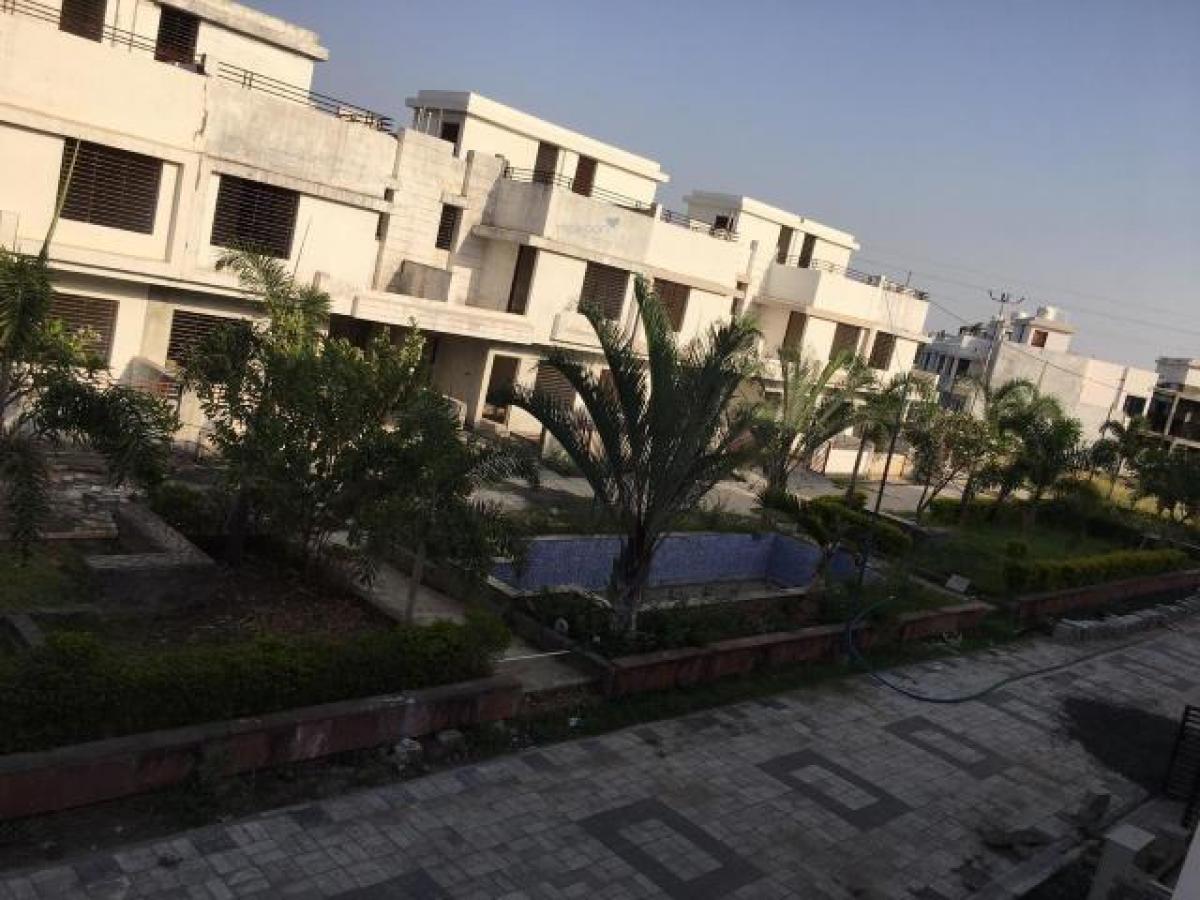 3 bedrooms House in Bhopal, India No. 18611