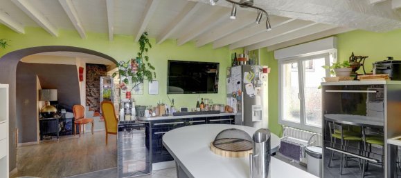 3 Schlafzimmer Haus in Puy-de-Dome, France, Nr. 305655 5