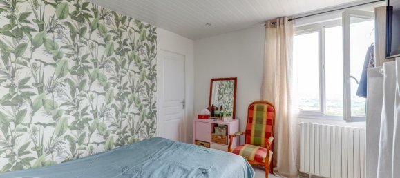 3 Schlafzimmer Haus in Puy-de-Dome, France, Nr. 305655 9