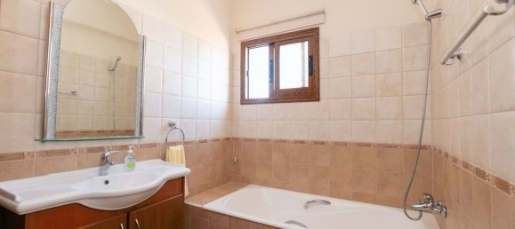 3 chambres Villa à Paralimni, Cyprus No. 21956 9