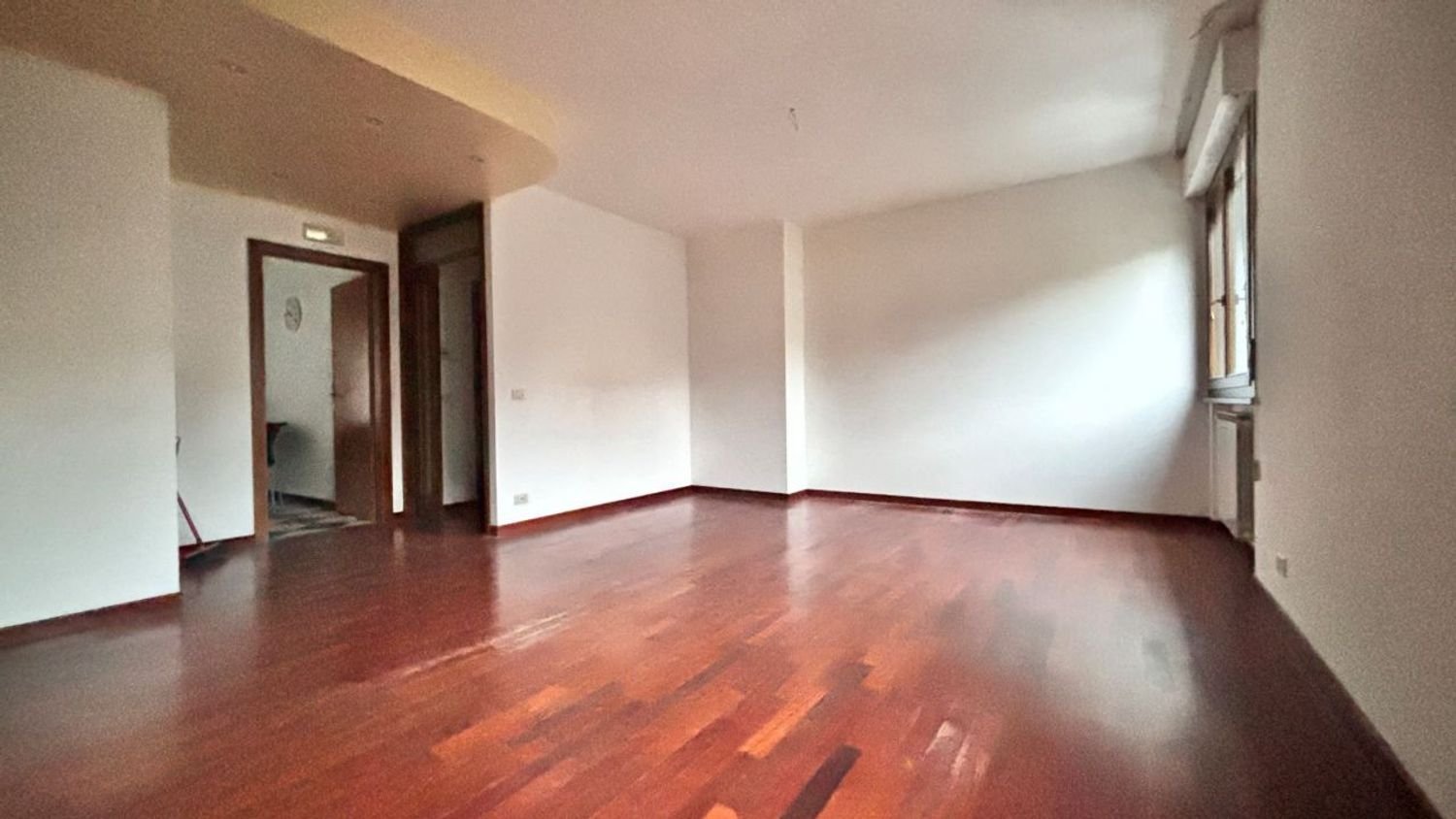 4 rooms Apartment in Arezzo, Italy No. 222130