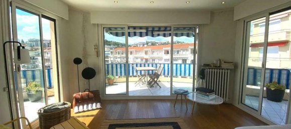 Studio in Nice, France No. 287798 2