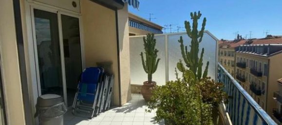 Studio in Nice, France No. 287798 11