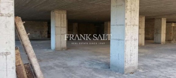 Oficina en Birkirkara, Malta 1788 m² No. 11877 2