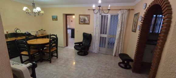 3 bedrooms Apartment in Fuengirola, Spain No. 167190 2