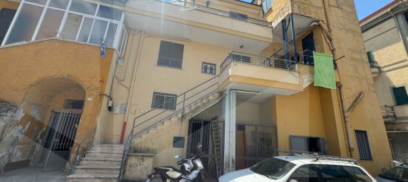 Склад с 3 комнатами в Брушано, Италия № 24656 18