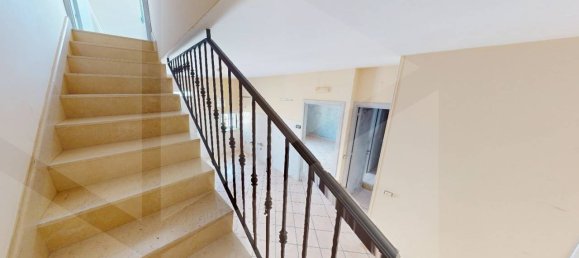 Склад с 3 комнатами в Брушано, Италия № 24656 10