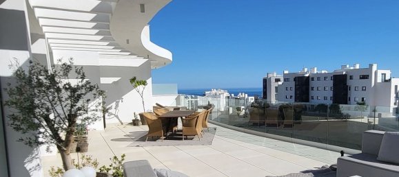 Пентхаус с 3 спальнями в Фуэнхирола, Испания № 180798 2