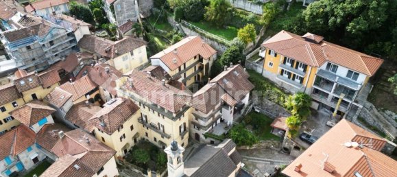 3 bedrooms Penthouse in Ghiffa, Italy No. 175626 18