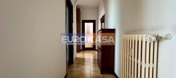 2-Zimmer Wohnung in Osio Sotto, Italy, Nr. 15317 18