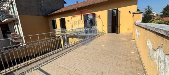5 rooms Commercial property in Busto Arsizio, Italy No. 378648 31