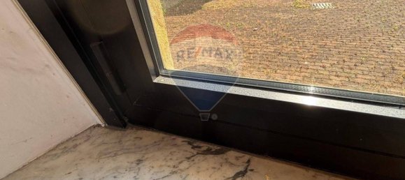 5 rooms Commercial property in Busto Arsizio, Italy No. 378648 49