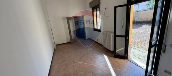 5 rooms Commercial property in Busto Arsizio, Italy No. 378648 15