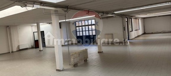 5 rooms Commercial property in Busto Arsizio, Italy No. 378648 38