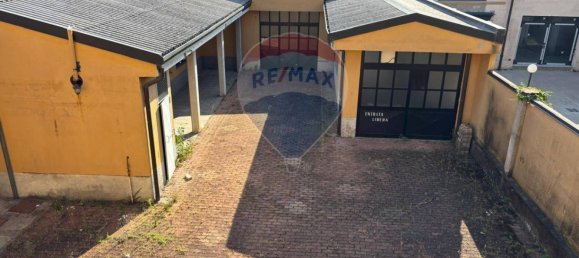 5 rooms Commercial property in Busto Arsizio, Italy No. 378648 22