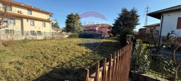 Grundstück in Capriate San Gervasio, Italy 800m², Nr. 69873 10